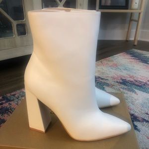 Boohoo booties - women’s 10